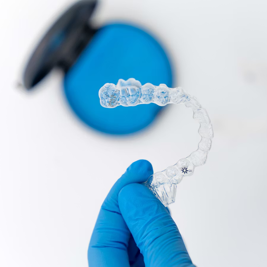 Ortodonzia invisibile — Studio Dentistico Bordini Quadrelli